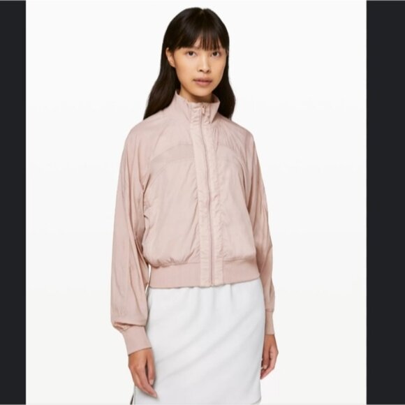 lululemon athletica Jackets & Blazers - Lululemon Serve It Jacket Size 8 Lightweight